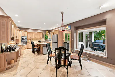 4664 Fox Moor Lane, Greenwood - 10