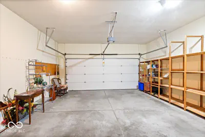 564 Melark Drive, Carmel - 32