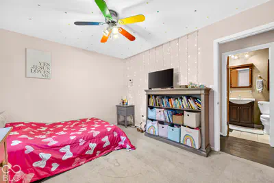 1080 Holly Drive, Seymour - 23