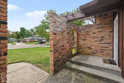 6916 White Pines Court, Indianapolis - 2