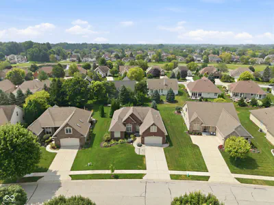 11003 Treyburn Drive, Fishers - 48