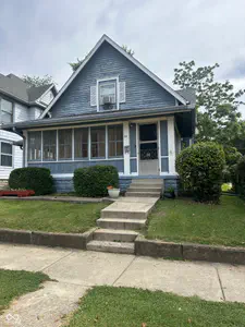 711 S Locust Street, Greencastle