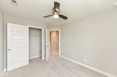 17276 Henslow Drive, Westfield - 22