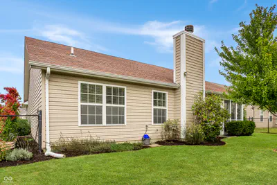6115 Green Glade Drive, Whitestown - 29