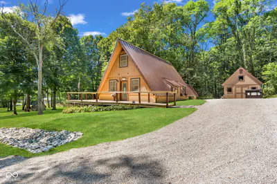 5432 Whittier Drive, Knightstown - 38