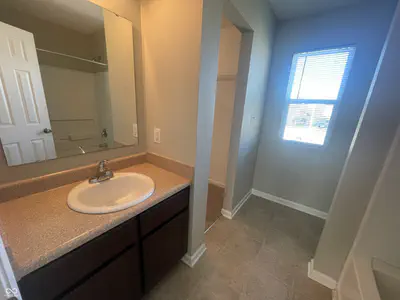 2005 Falcon Court, Franklin - 8