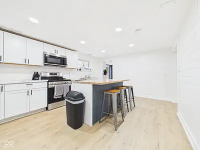 210 27th Street, Elwood - 8