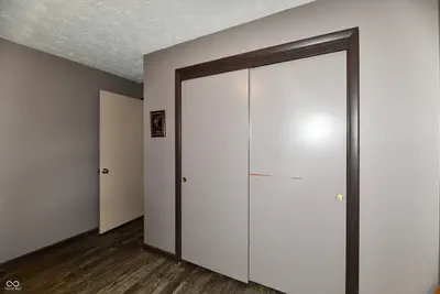2051 Avon, Avon - 24
