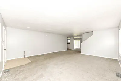 8030 Cole Wood Boulevard, Indianapolis - 3