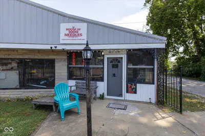 2323 Lafayette Avenue, Terre Haute - 3