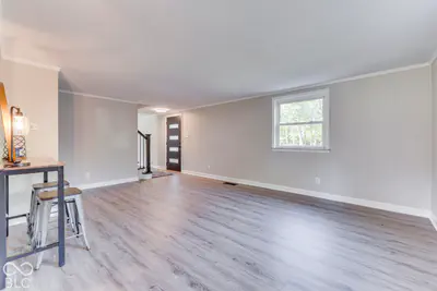 821 Merry Lane, Greenwood - 20