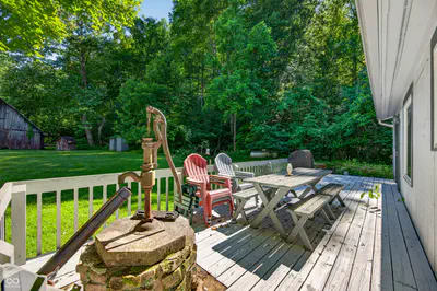 1021 Combs Road, Nashville - 39