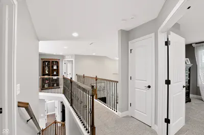 927 Racetime Road, Westfield - 52