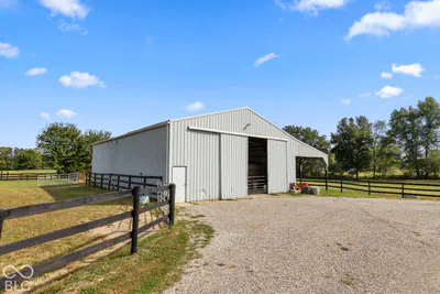 7165 Base Road, North Vernon - 24