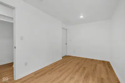 3923 Planewood Drive, Indianapolis - 33