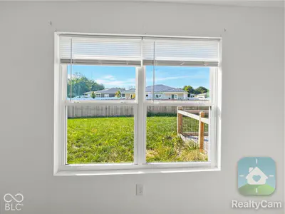 627 Derek Lane, Trafalgar - 40