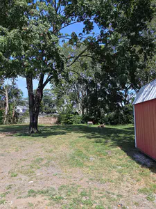 324 Locust Street, Shelbyville - 26