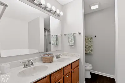 9025 Exeter Court, Fishers - 39