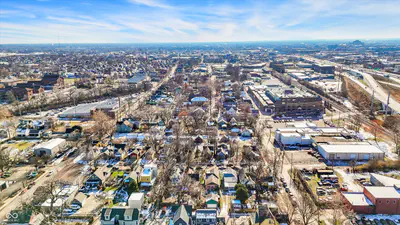 1114 Saint Clair Street, Indianapolis - 106