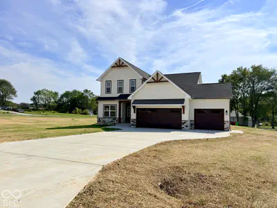 13 Pine Hills Court, Crawfordsville - 2