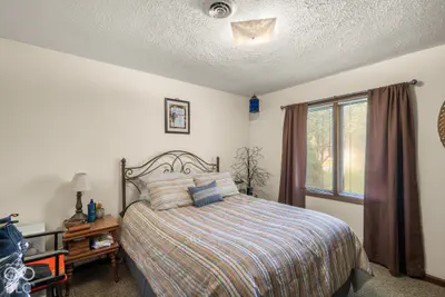 115 Hel Mar Drive, Mitchell - 20