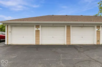 6526 Jade Stream Court, Indianapolis - 27
