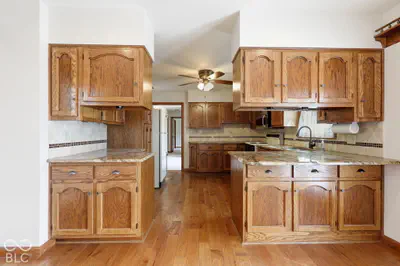 2325 Loretta Drive, Indianapolis - 11