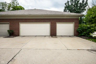 6530 Meridian Parkway, Indianapolis - 33