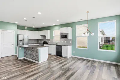 574 Harstad Boulevard, Westfield - 13