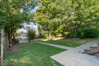 802 Oakland Avenue, Indianapolis - 23