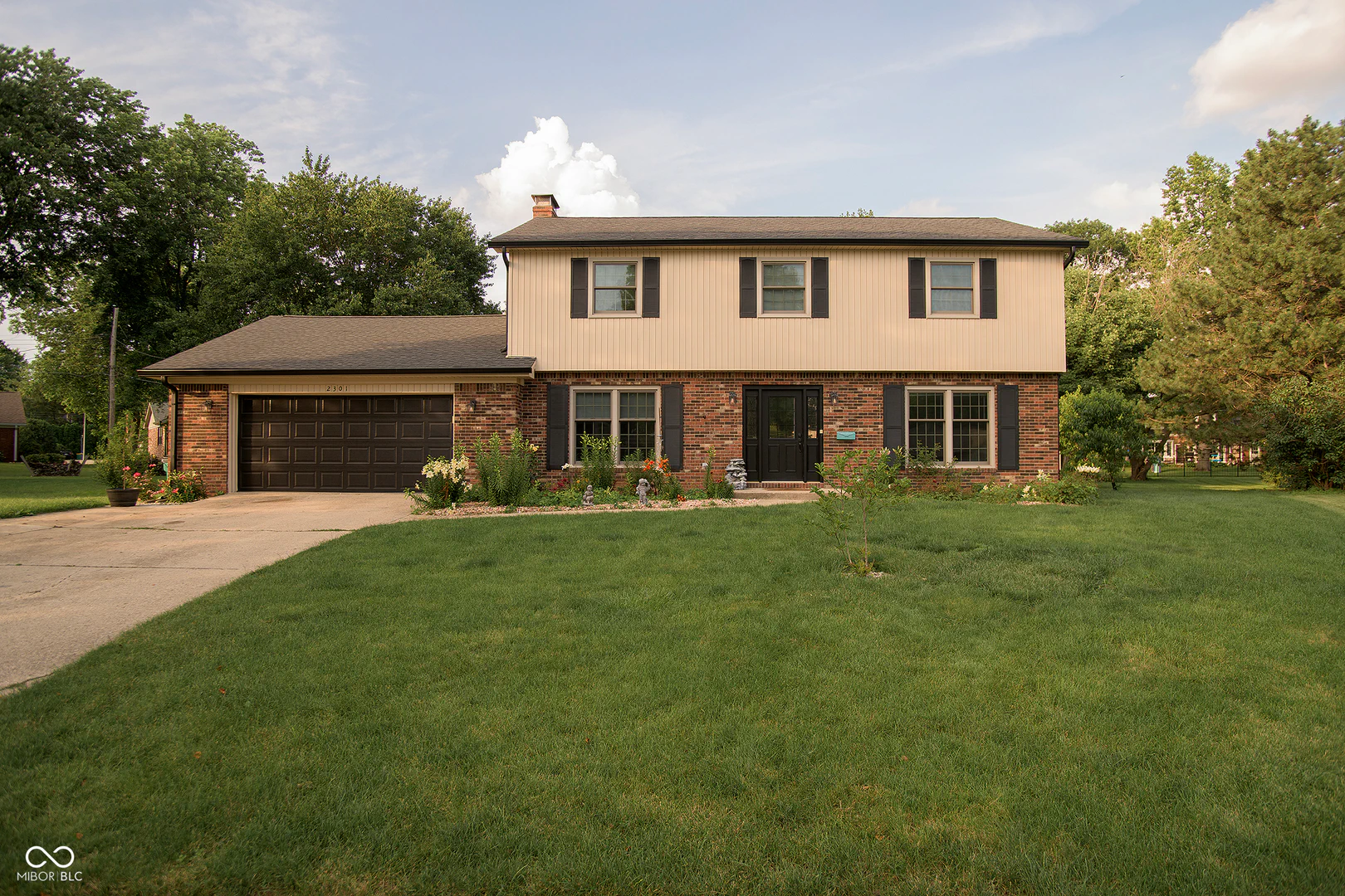 2301 Center Drive, Lebanon