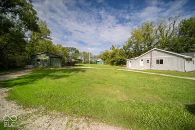 1215 450, Shelbyville - 4