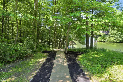 9279 New Harmony Road, Martinsville - 43