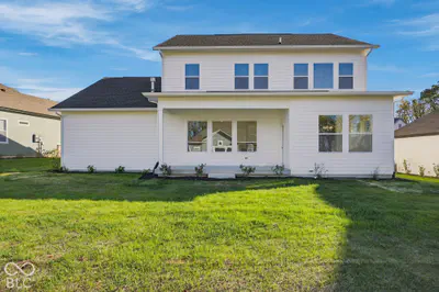 16003 Vitalize Run, Fishers - 28