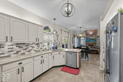 7048 Spellman Court, Indianapolis - 17