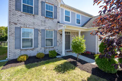 7627 Sly Fox Drive, Indianapolis - 2