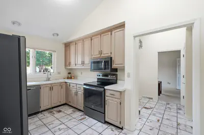 1051 Andalusia Grove, Indianapolis - 11