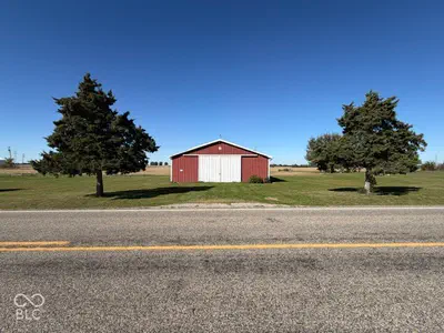 8499 State Road 71, Dana - 52