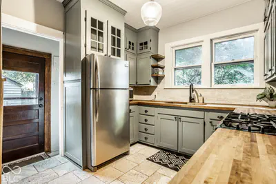 6035 Guilford Avenue, Indianapolis - 16