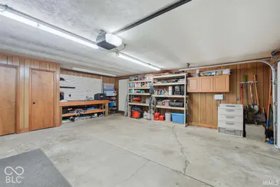 4701 Weir Drive, Muncie - 37