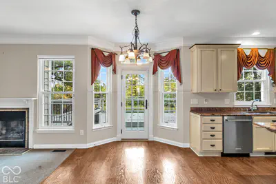 6763 Woodcliff Circle, Zionsville - 12