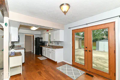 560 Margueritta Court, Greenwood - 13