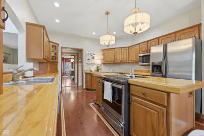 2496 Turf Way, Shelbyville - 23