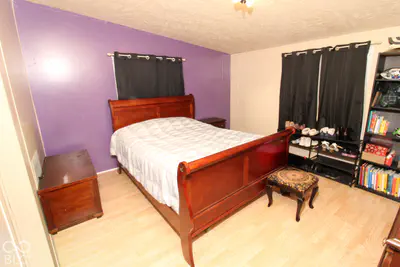 1704 Country Manor W, North Vernon - 13