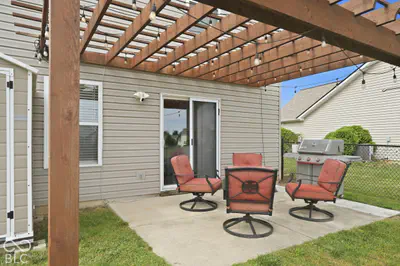 3391 Firethorn Drive, Whitestown - 39
