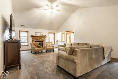 8316 Hunters Meadow Way, Indianapolis - 3