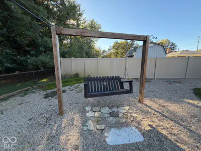 2819 Edgewood Avenue, Indianapolis - 9