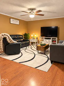 5511 County Road 100, Brownstown - 14