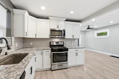 247 Oakland Avenue, Indianapolis - 5