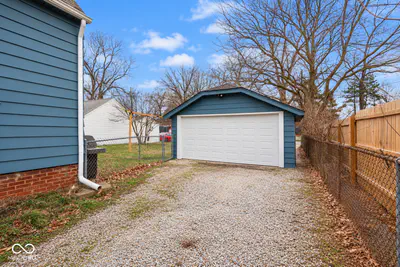 31 Whitcomb Avenue, Indianapolis - 32